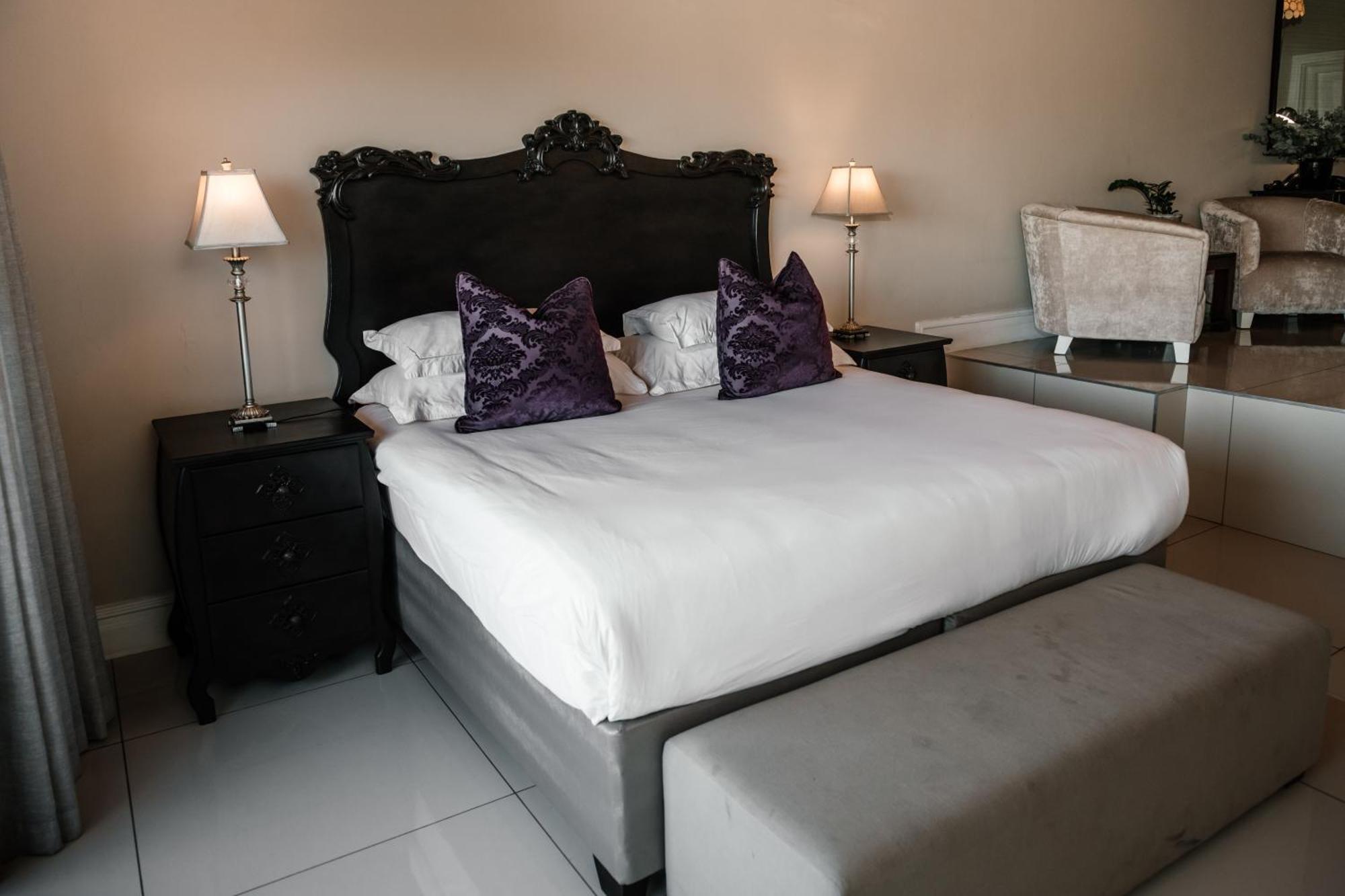 Honeymoon Suite Sea View